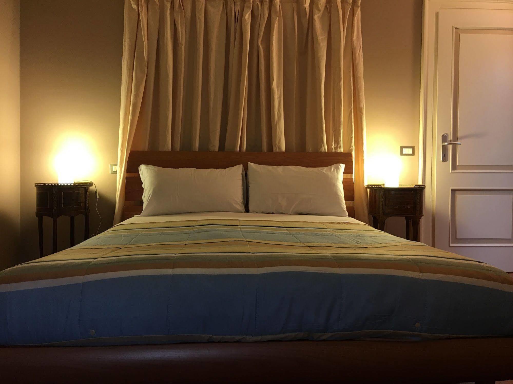 Domus Nova Residenza Il B&B Mantua Zewnętrze zdjęcie
