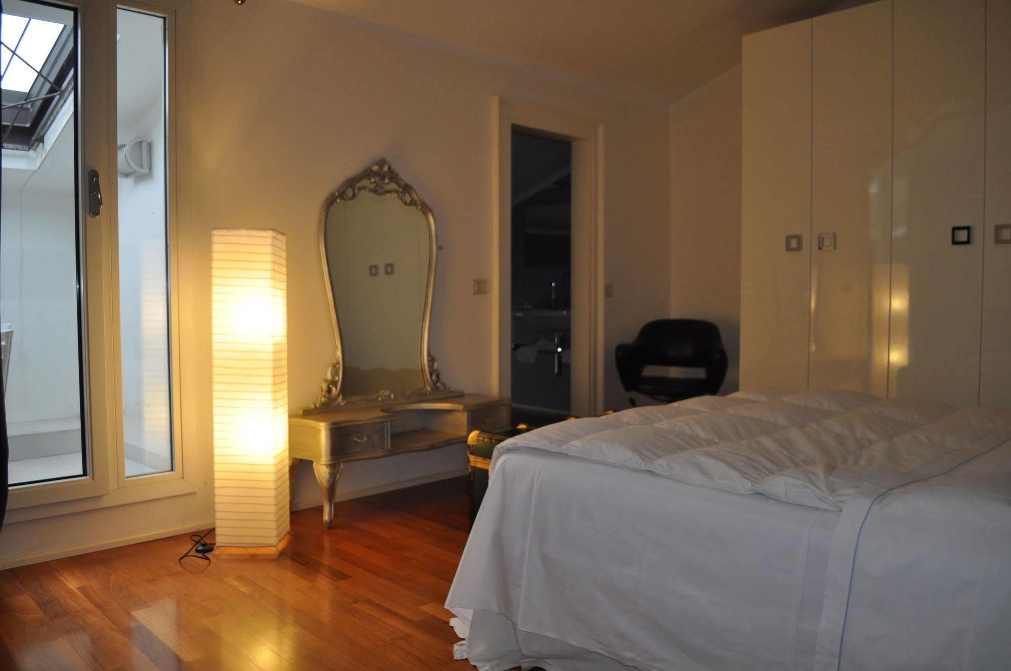 Domus Nova Residenza Il B&B Mantua Zewnętrze zdjęcie